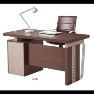 1.2 Metre Exclusive Office Table
